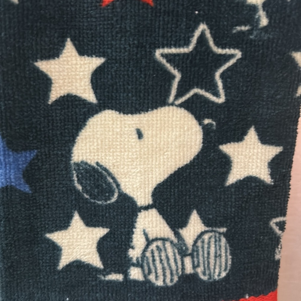 Peanuts Hand Towel with Stars, HOST PICK - Picture 2 of 4